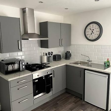 #6Bs 1 Bed Serviced Apartment ダービー エクステリア 写真
