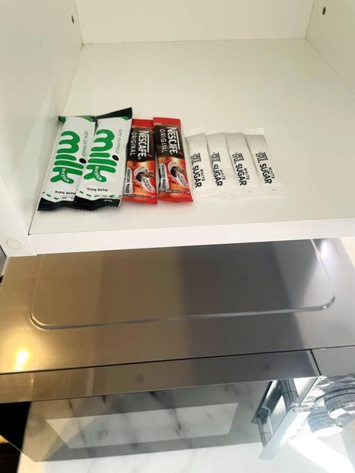 #6Bs 1 Bed Serviced Apartment ダービー エクステリア 写真