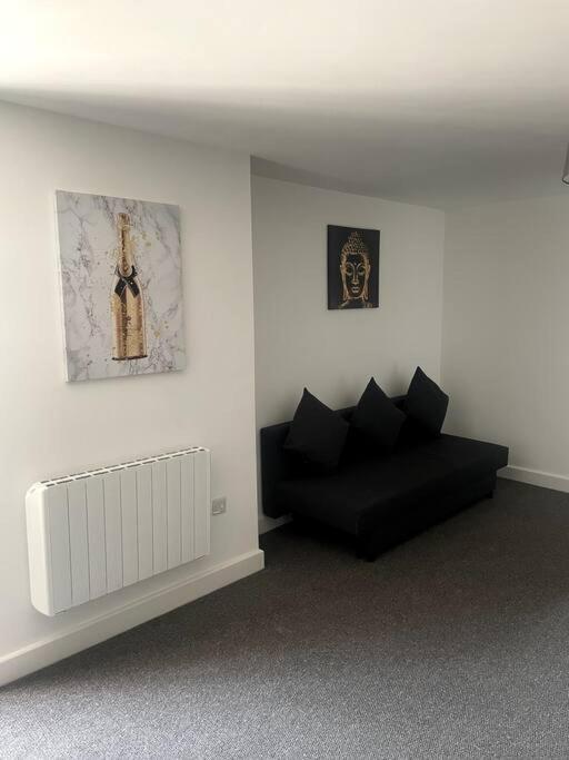 #6Bs 1 Bed Serviced Apartment ダービー エクステリア 写真