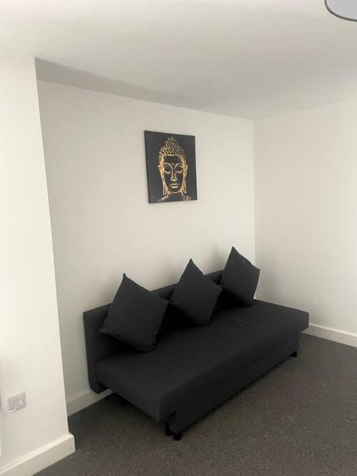 #6Bs 1 Bed Serviced Apartment ダービー エクステリア 写真
